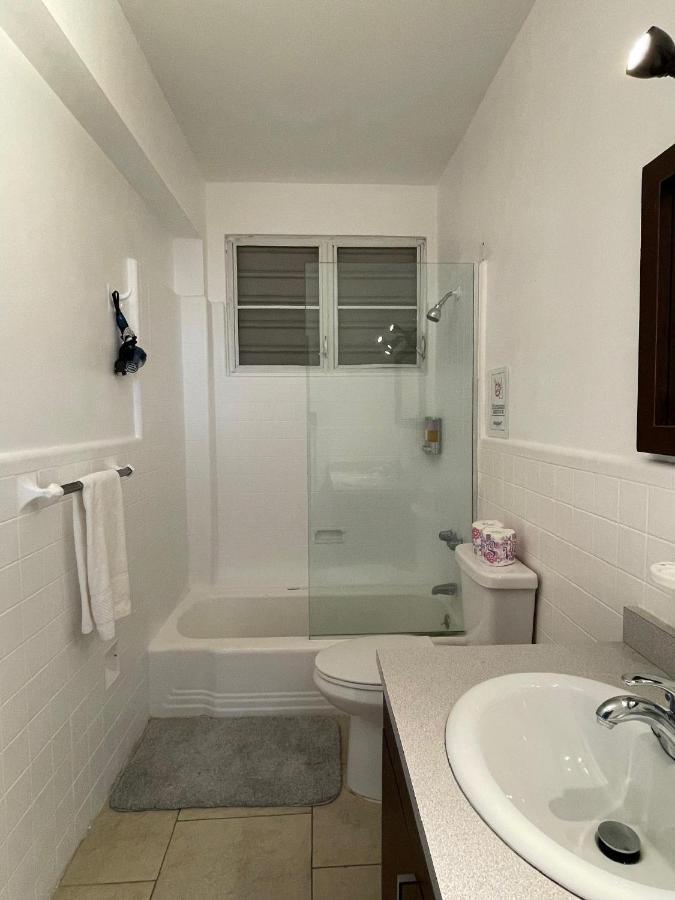 P4 Pr Rentals Condado Beach Guesthouse Сан-Хуан Экстерьер фото