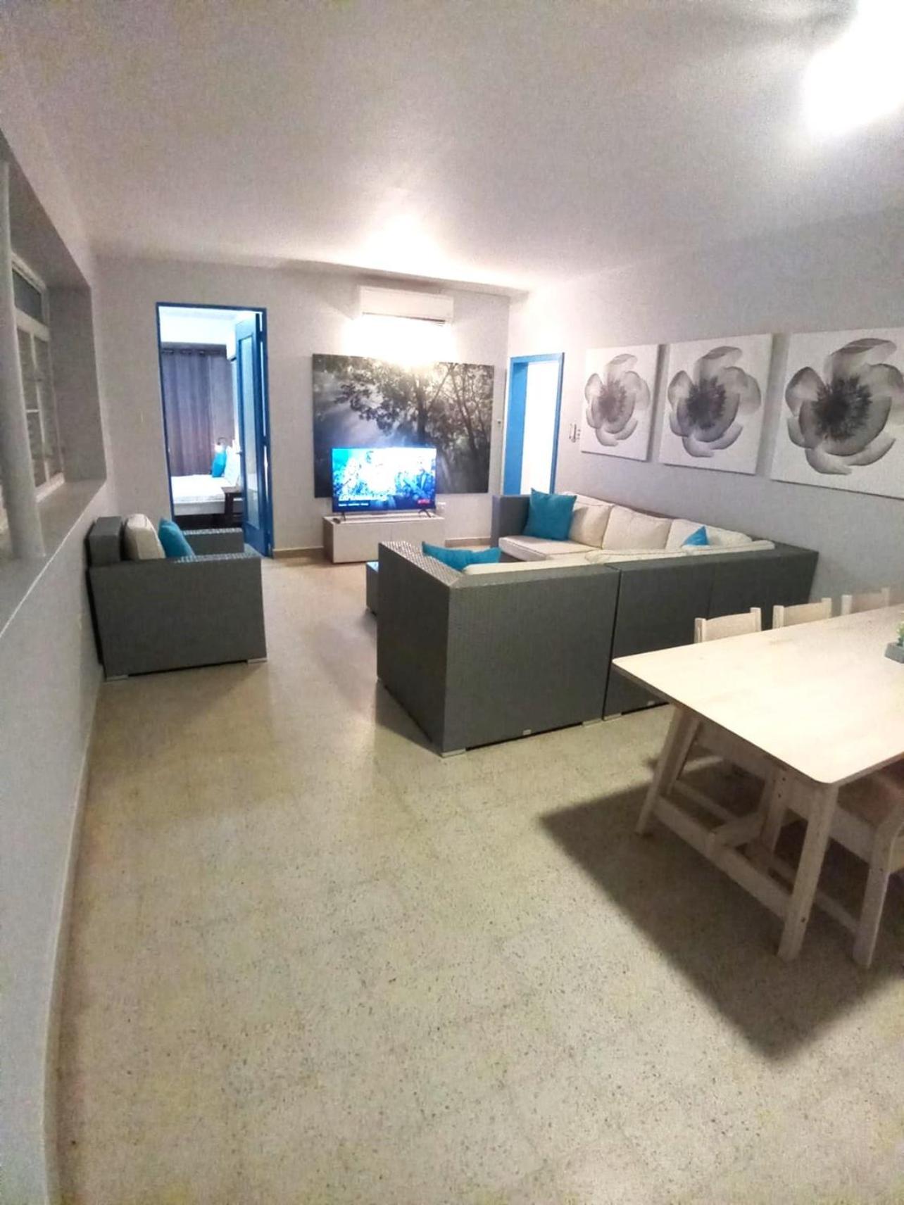 P4 Pr Rentals Condado Beach Guesthouse Сан-Хуан Экстерьер фото