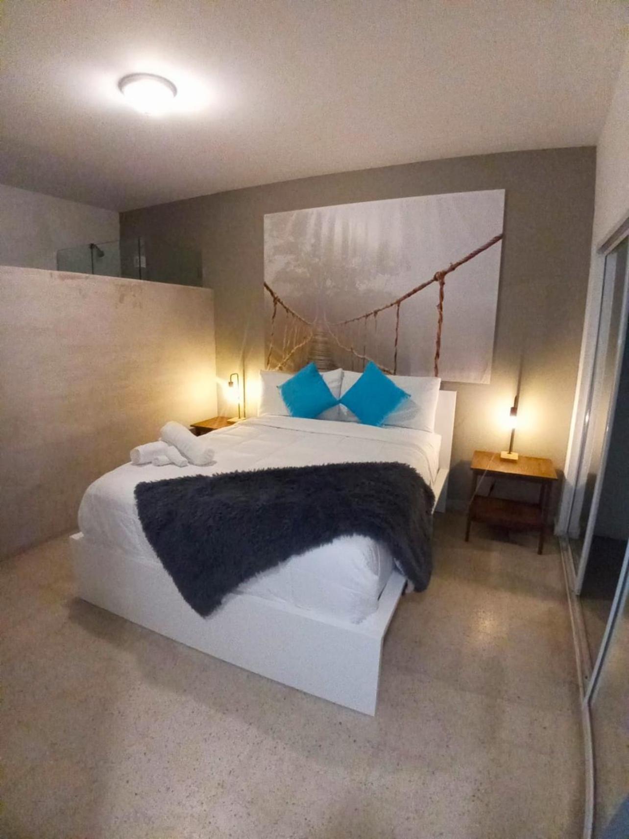 P4 Pr Rentals Condado Beach Guesthouse Сан-Хуан Экстерьер фото